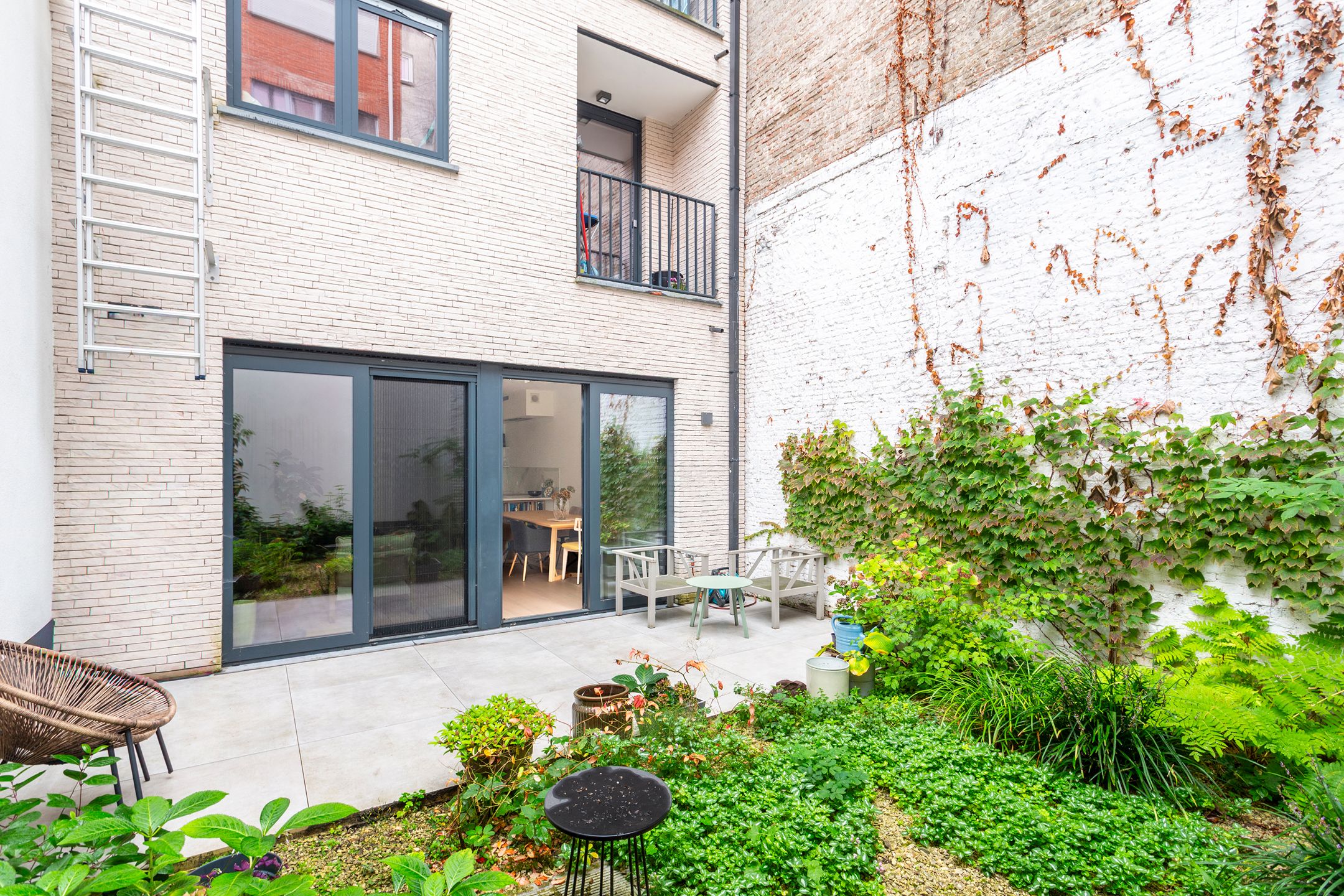 luxueus gelijkvloers met stadstuin van ca 41 m² foto 3
