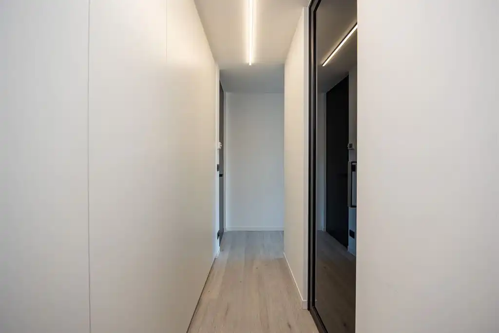 Moderne architecturale woning in een doodlopend straatje foto 14