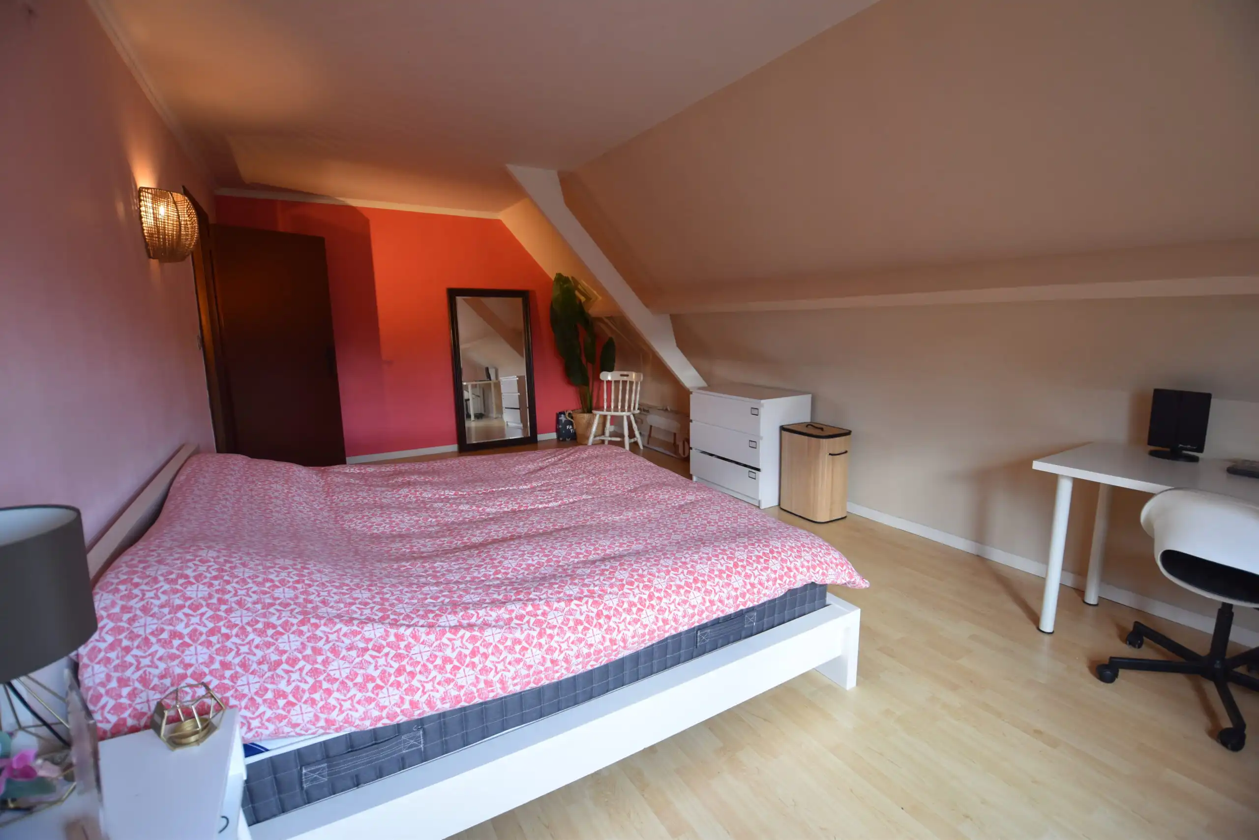 Charmant en ruim landhuis op topligging in Nieuwkerken foto 27