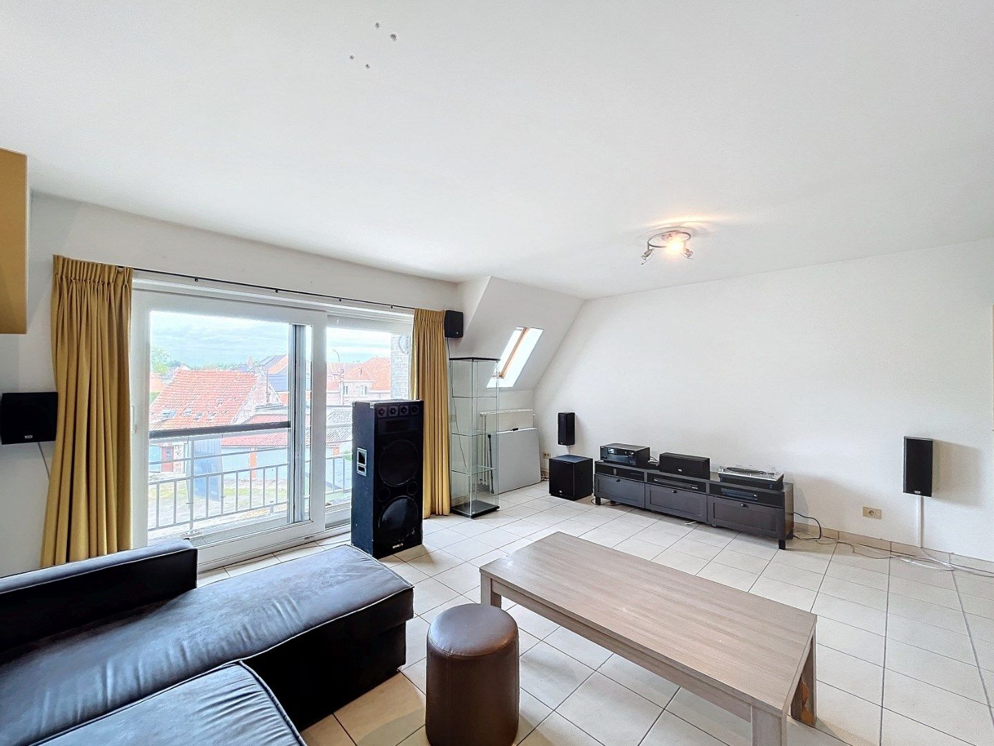 Energiezuinig appartement met 2 slaapkamers foto {{pictureIndex}}