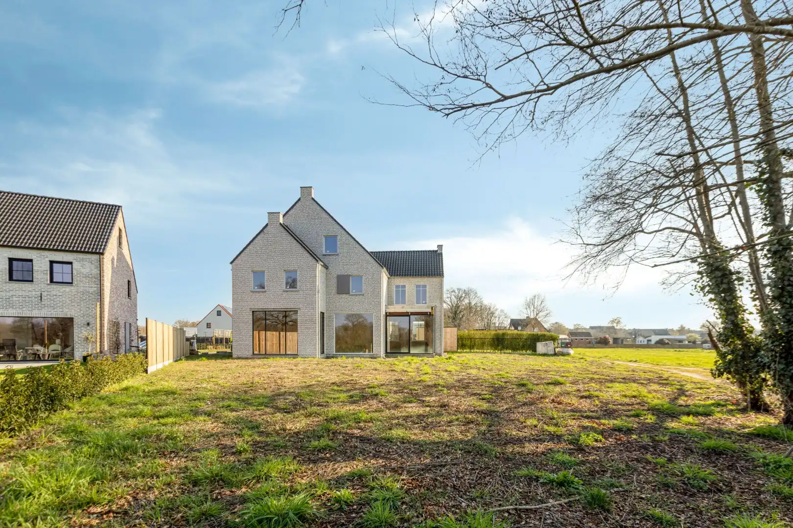 Prachtige casco-woning met 4 slaapkamers in Mol-Sluis ! foto 24