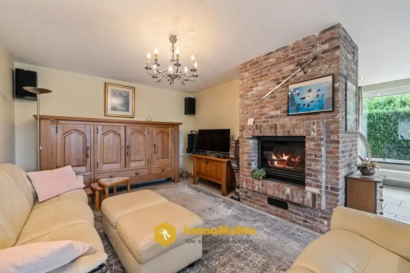 VRIJSTAANDE WONING MET 4 SLAAPKAMERS TE KOOP IN WACHTEBEKE (LOCHRISTI) foto 11