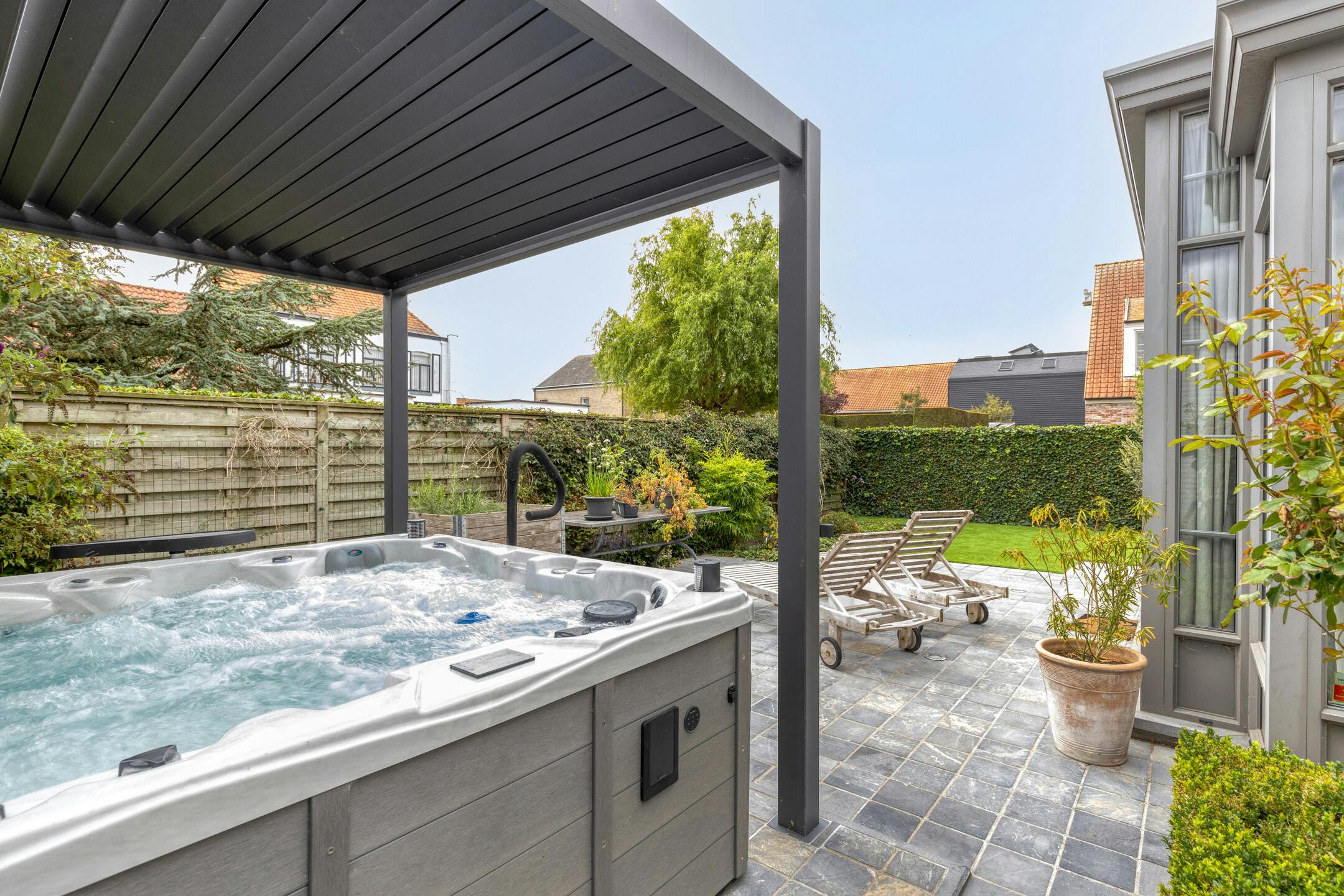 Perfect onderhouden villa te koop in het mooie Zuienkerke foto 22