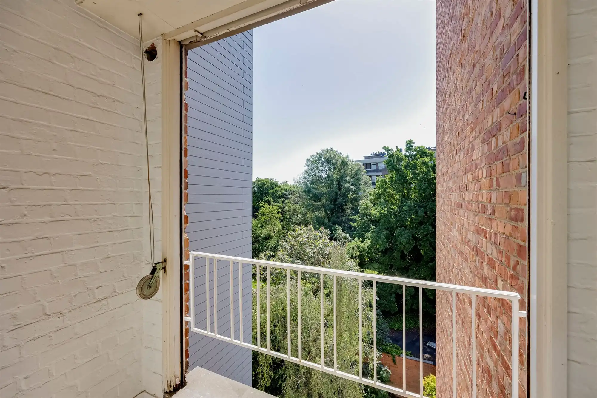 Ruim 1 slpk appartement. Parking mogelijk foto 8