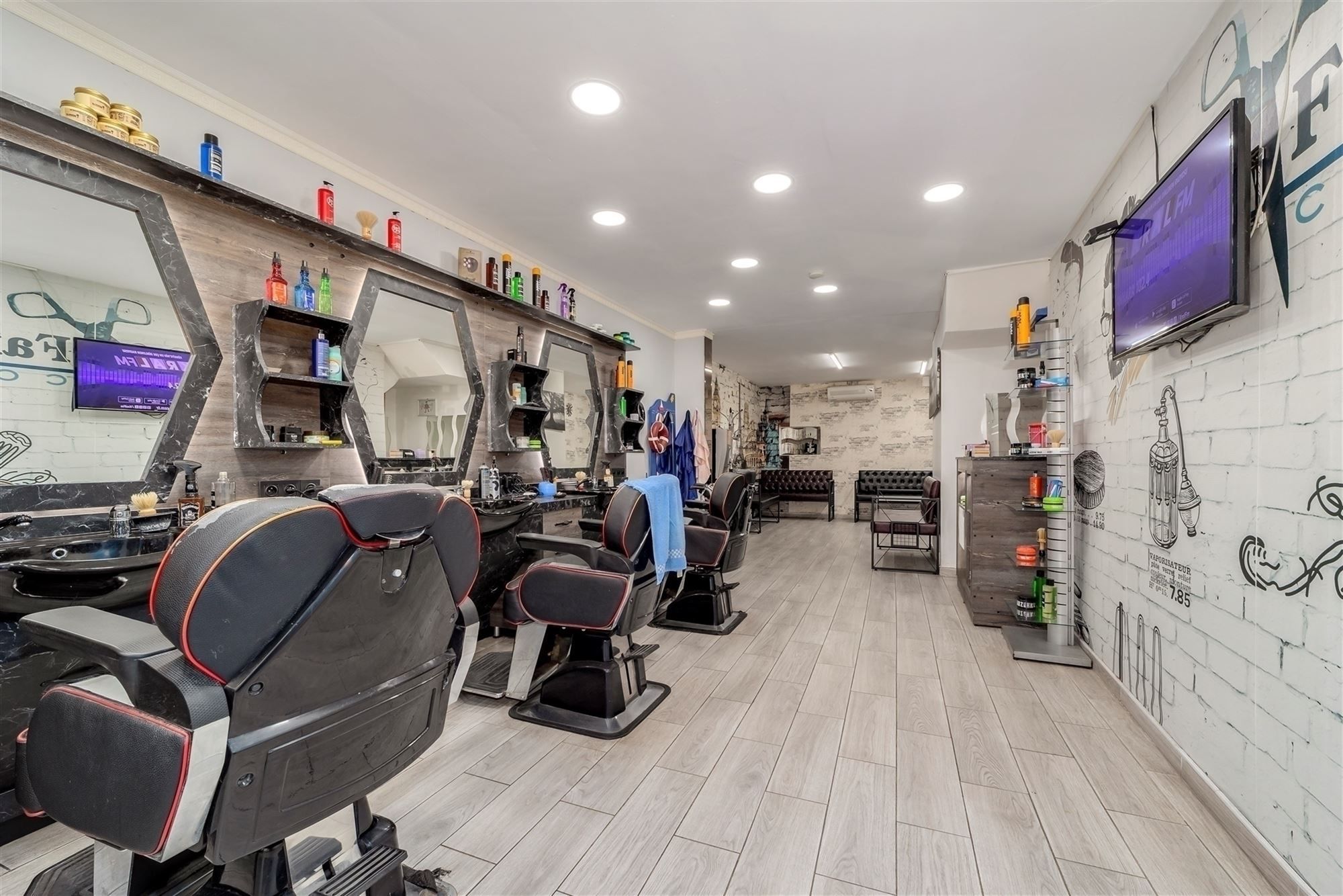 Handelspand - momenteel verhuurd aan 3300 euro/maand foto 17