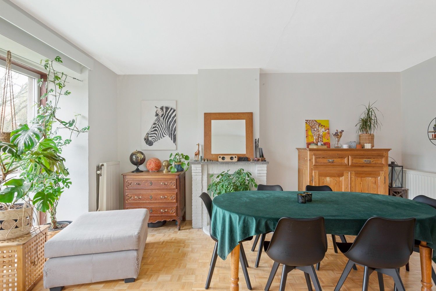 Lichtrijk duplexappartement te koop op toplocatie in Mortsel! foto 5