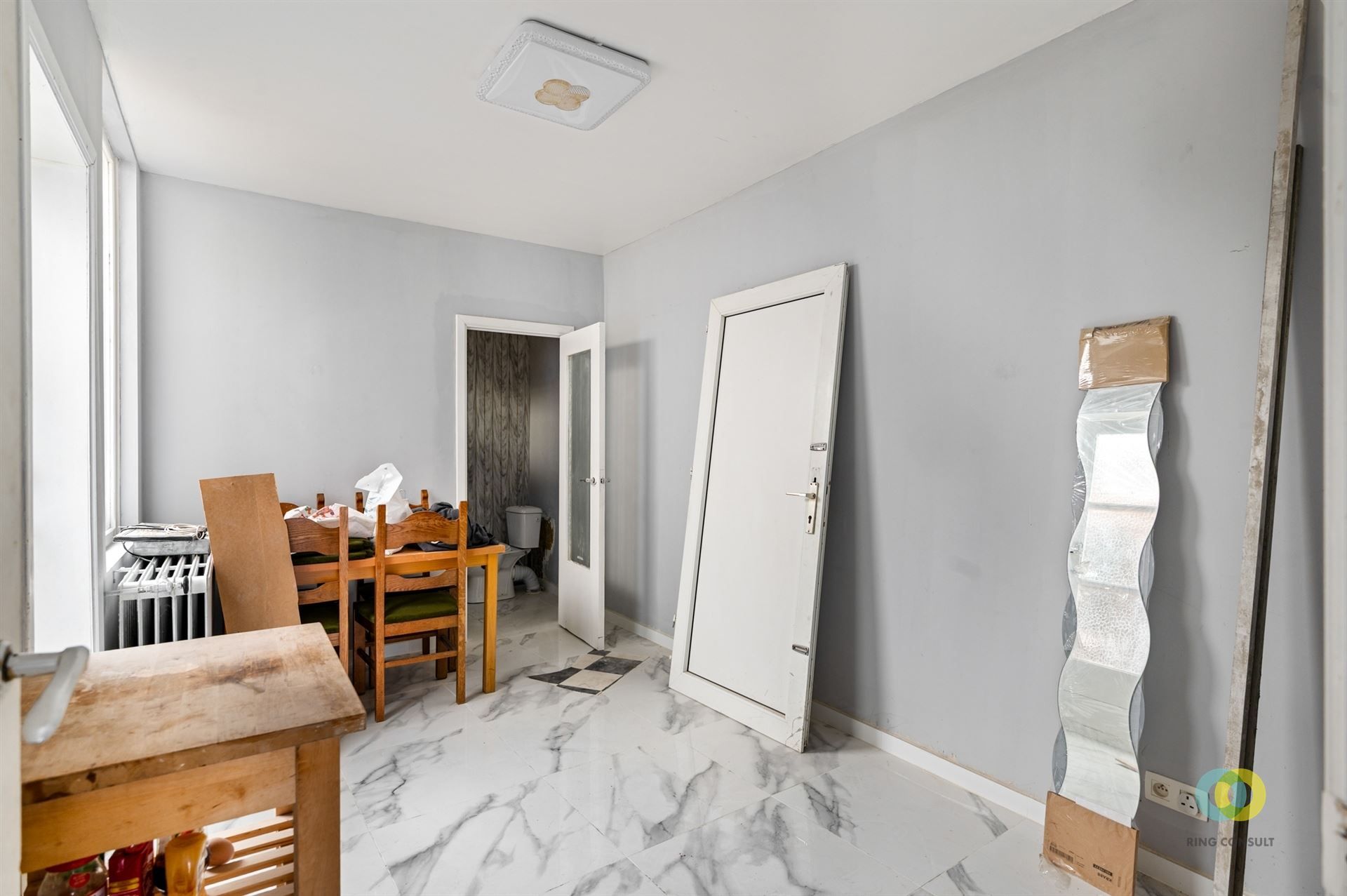 Huis met koer en drie slaapkamers mogelijk foto 10