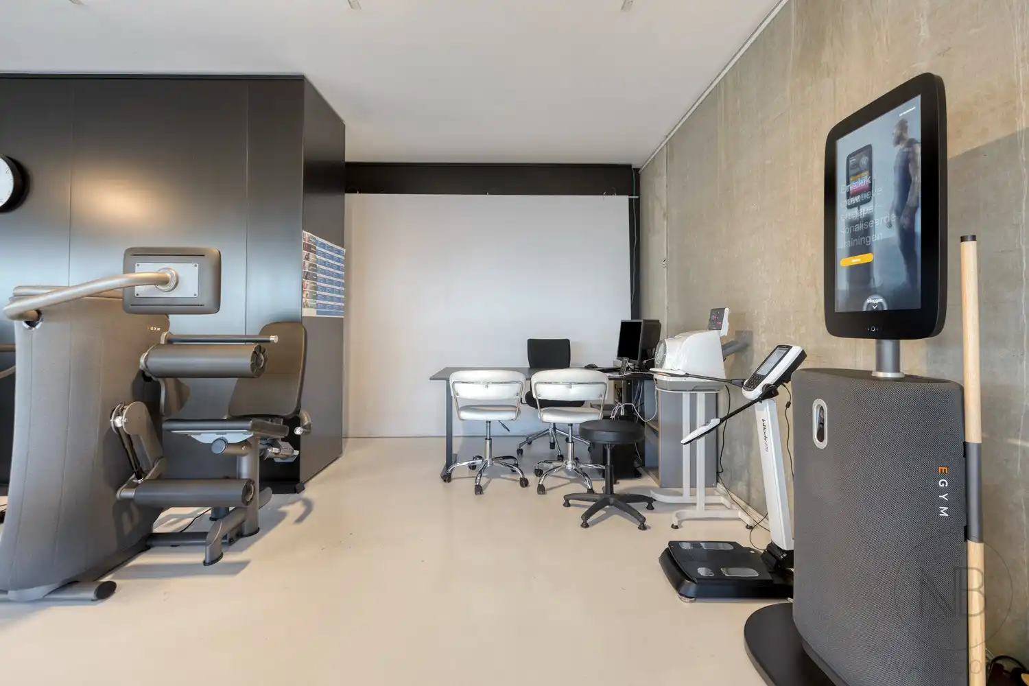 Instapklaar bedrijfsruimte van ca. 420 m² in het Botta-gebouw foto 18