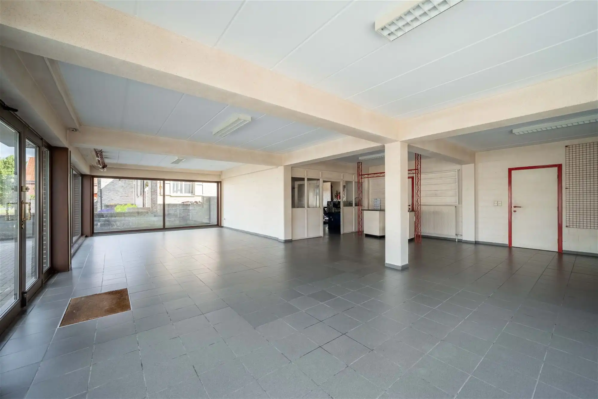 Handelspand met appartement te koop in Westerlo!! foto 6