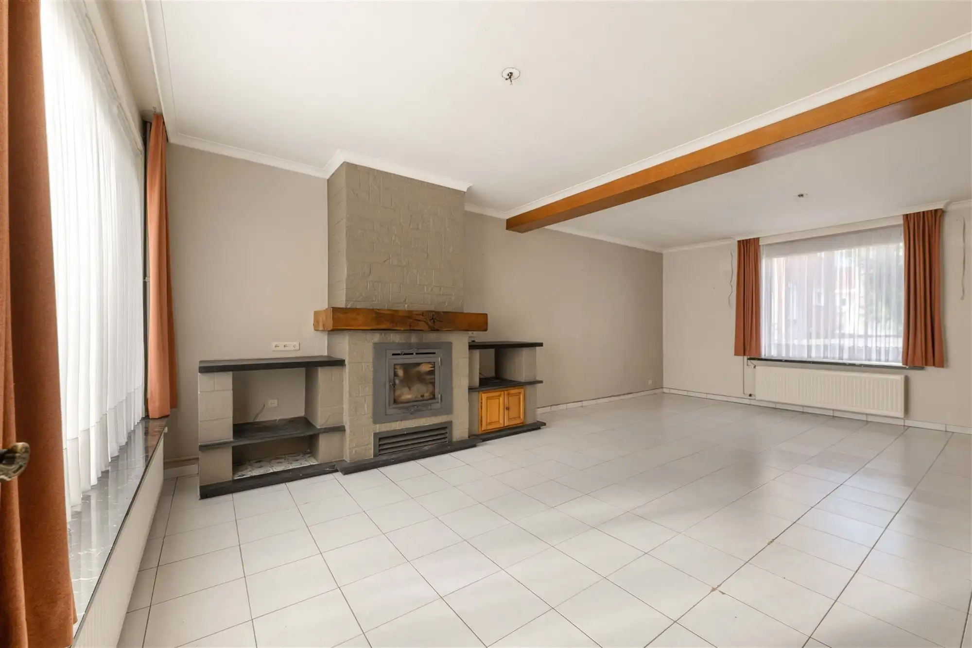 Rijwoning met 2 garages foto 4