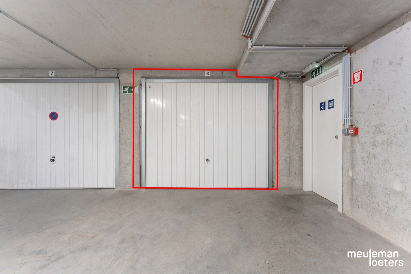 Lichtrijk duplexappartement met ruim terras en garage foto 14