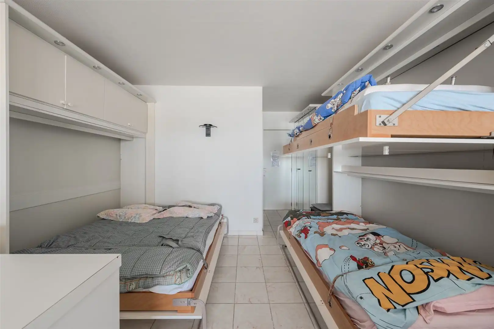 Studio met frontaal zeezicht foto 15