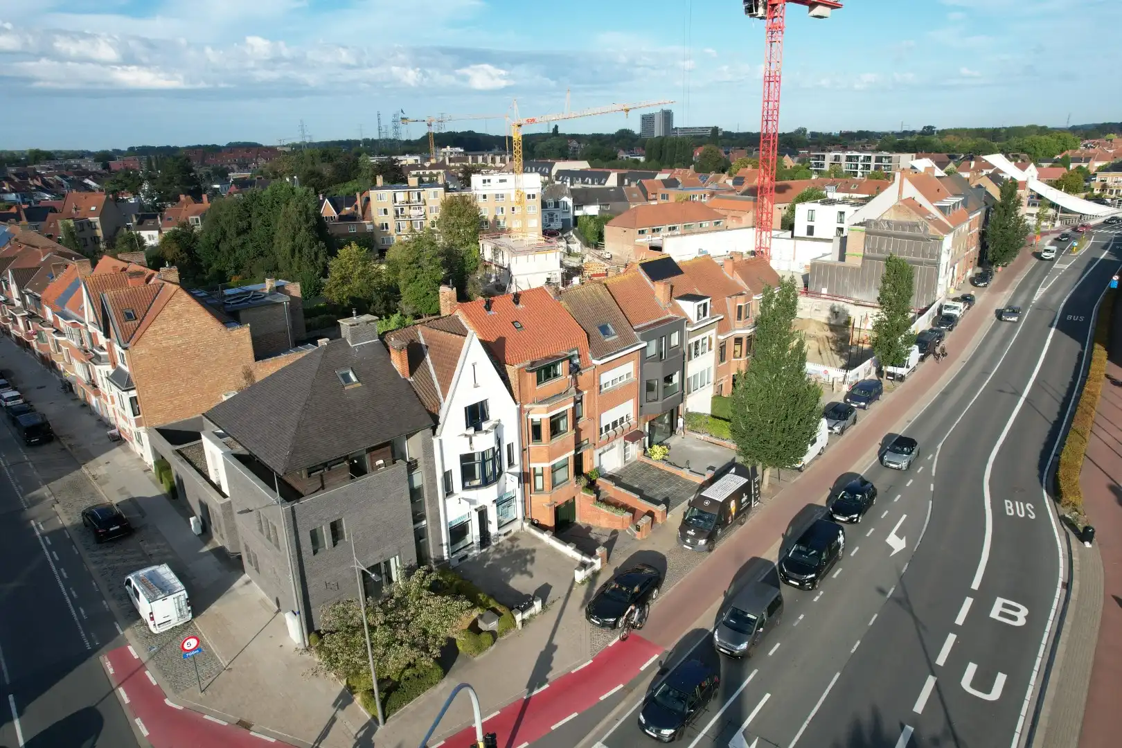 Opbrengsteigendom/handelspand, vlot bereikbaar, gelegen nabij Ezelpoort en het centrum van Brugge foto 26