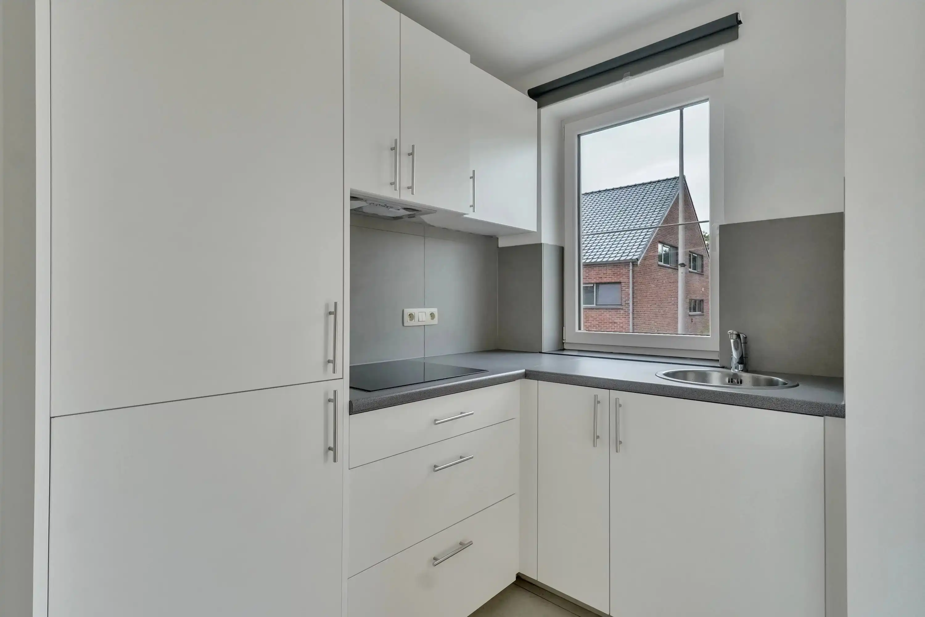 Mooi, recent appartement foto 4