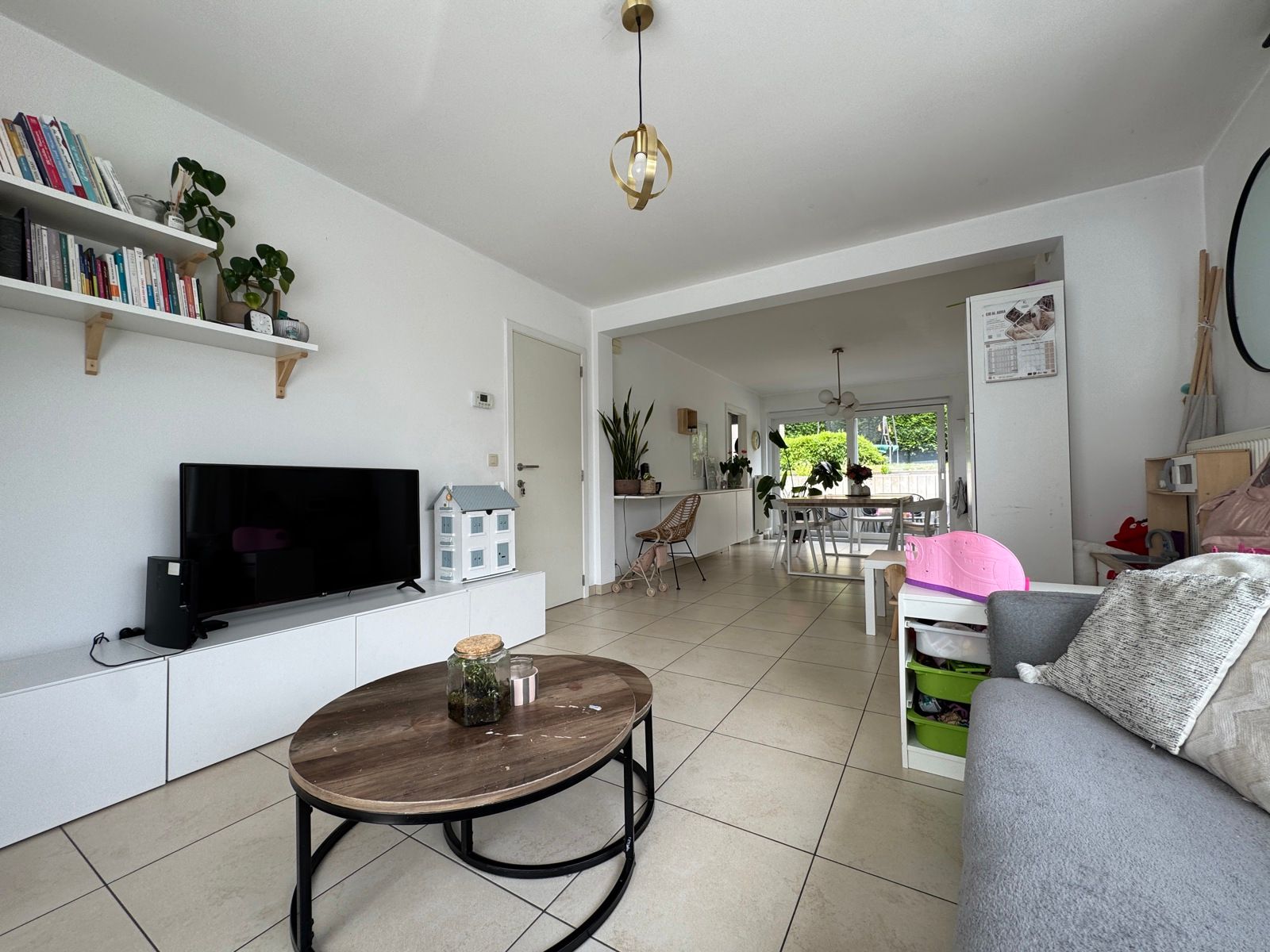 Woning met 4 slaapkamers en tuin foto 6