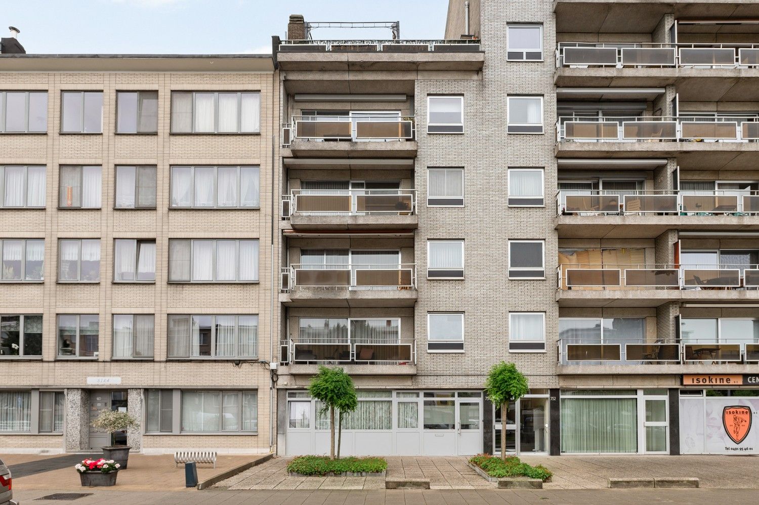 Ruim gelijkvloers appartement met 3 slaapkamers en terras in Deurne! foto 17