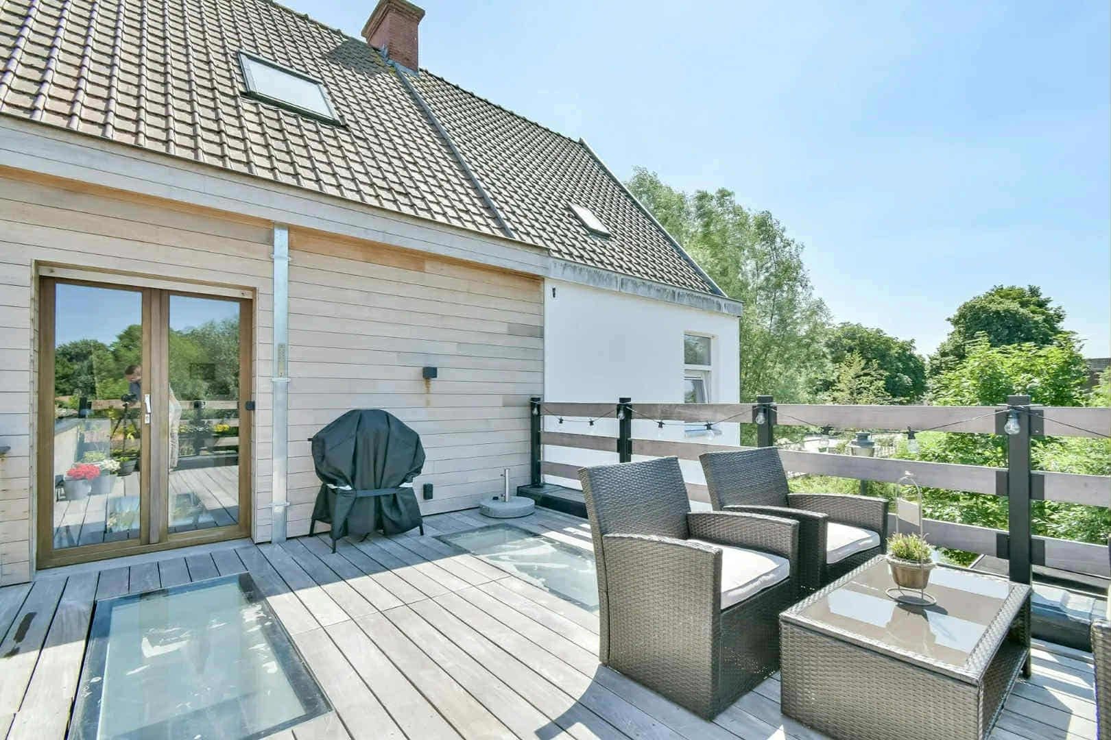 Gerenoveerde rijwoning met 3 slaapkamers en tuin te Roeselare foto 10