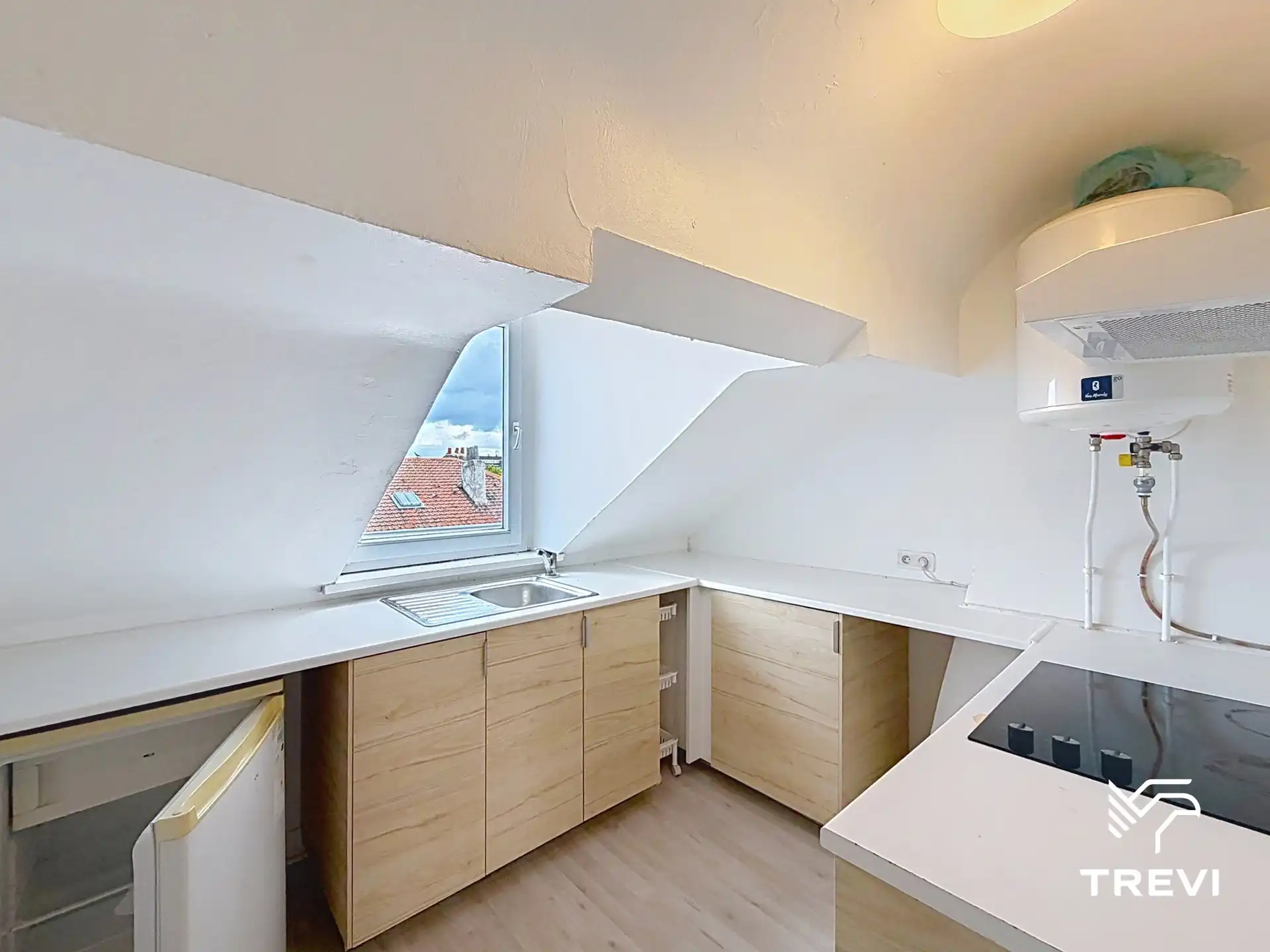 VANDERKINDERE – Ideaal gelegen 1-slaapkamerappartement! foto 2