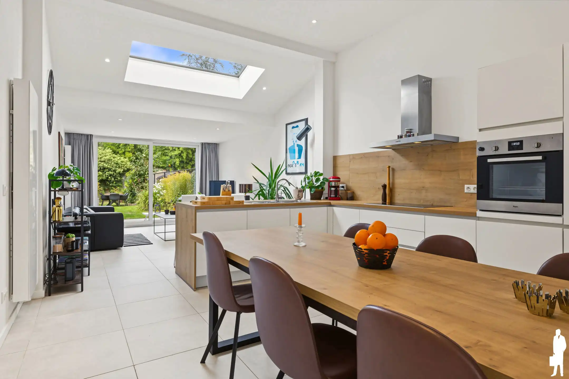 Energiezuinige gerenoveerde woning met 3 slpk en tuin foto {{pictureIndex}}