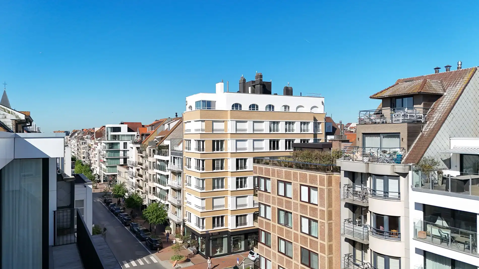 Nieuwbouw duplex appartement gelegen aan de Dumortierlaan  uniek open zicht op het Yzerpark en de villa’s van het Zoute foto 8