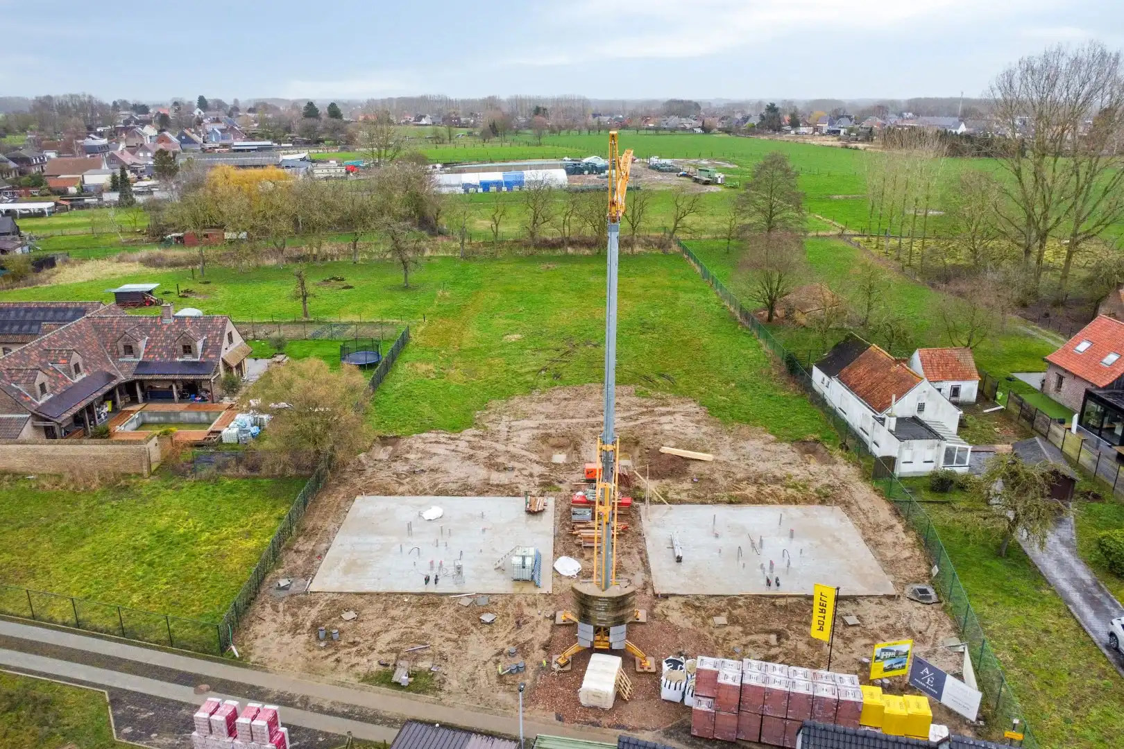 OOSTERZELE - Landelijke energiezuinige nieuwbouwwoning! foto {{pictureIndex}}