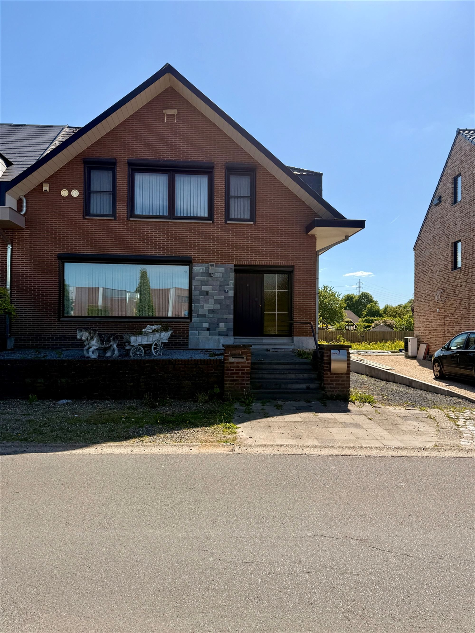 ()=>{if(producerUpdateValueVersion(node),producerAccessed(node),node.value===ERRORED)throw node.error;return node.value} Rozenboomgaardstraat 7 - 3680 MAASEIK