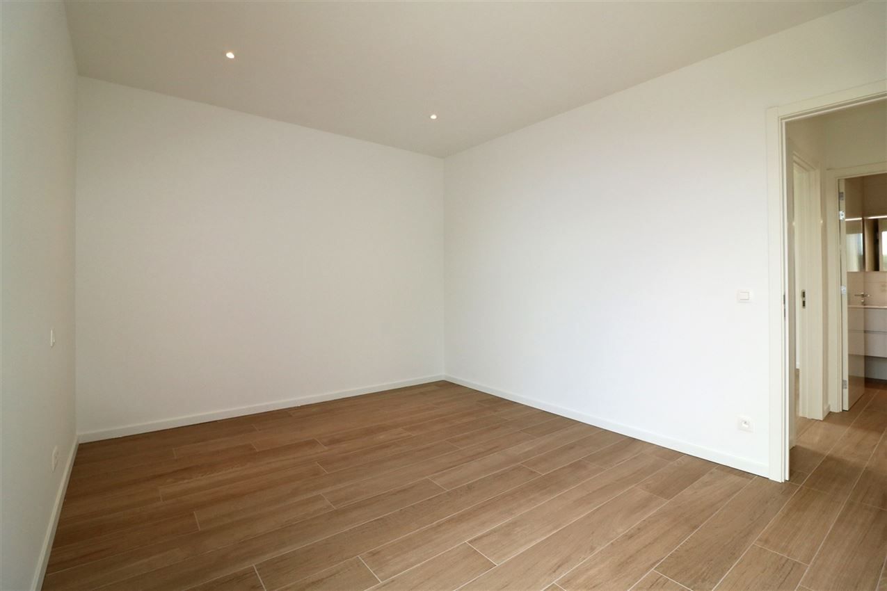 Prachtig, luxueus appartement met gunstige ligging foto 15