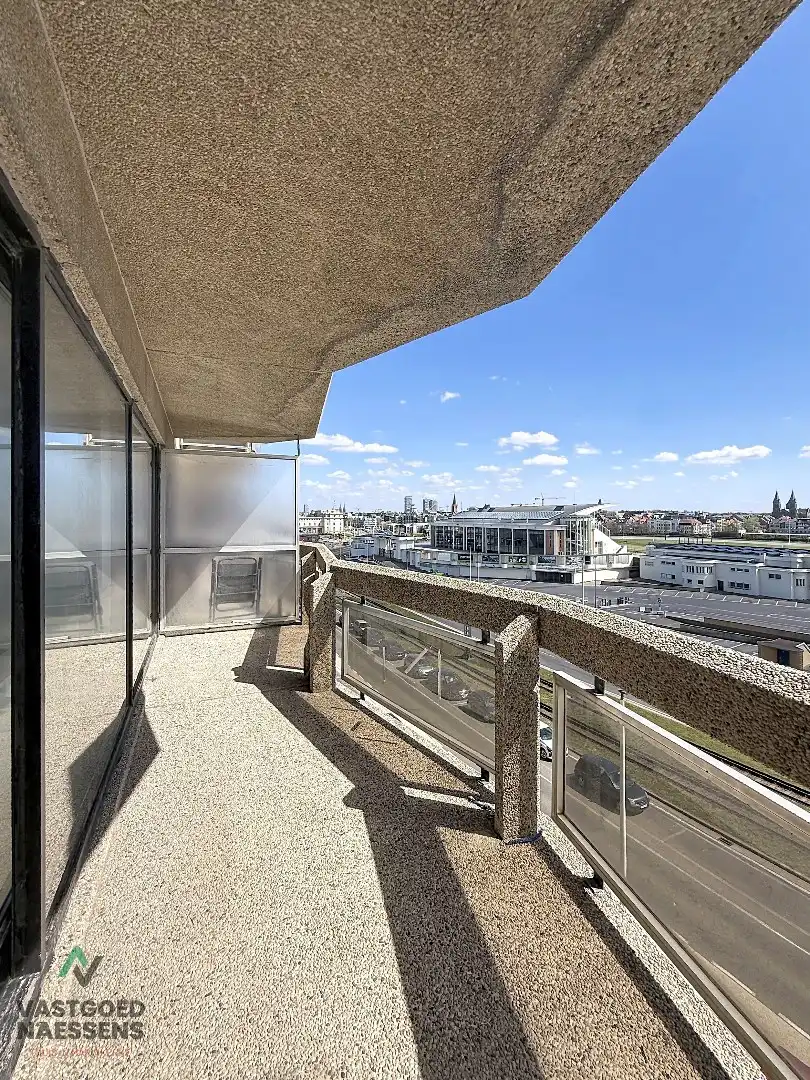 INSTAPKLARE STUDIO MET SLAAPHOEK EN ZONNIG TERRAS  foto 2