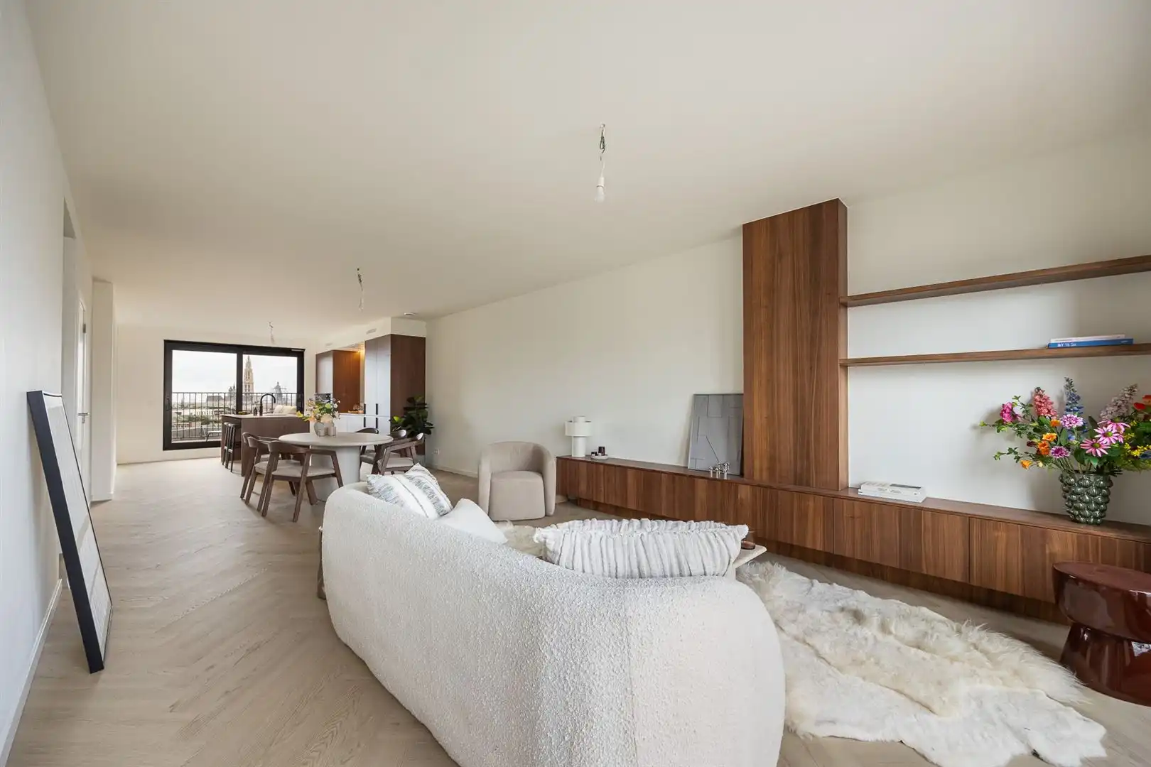 Volledige nieuw duplexappartement bovenop Art-Deco-gebouw foto 4