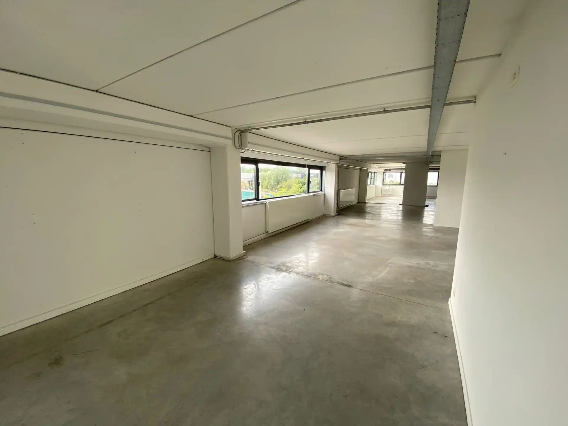 Kantoor/Showroomruimtes te huur Kruibeke foto 27