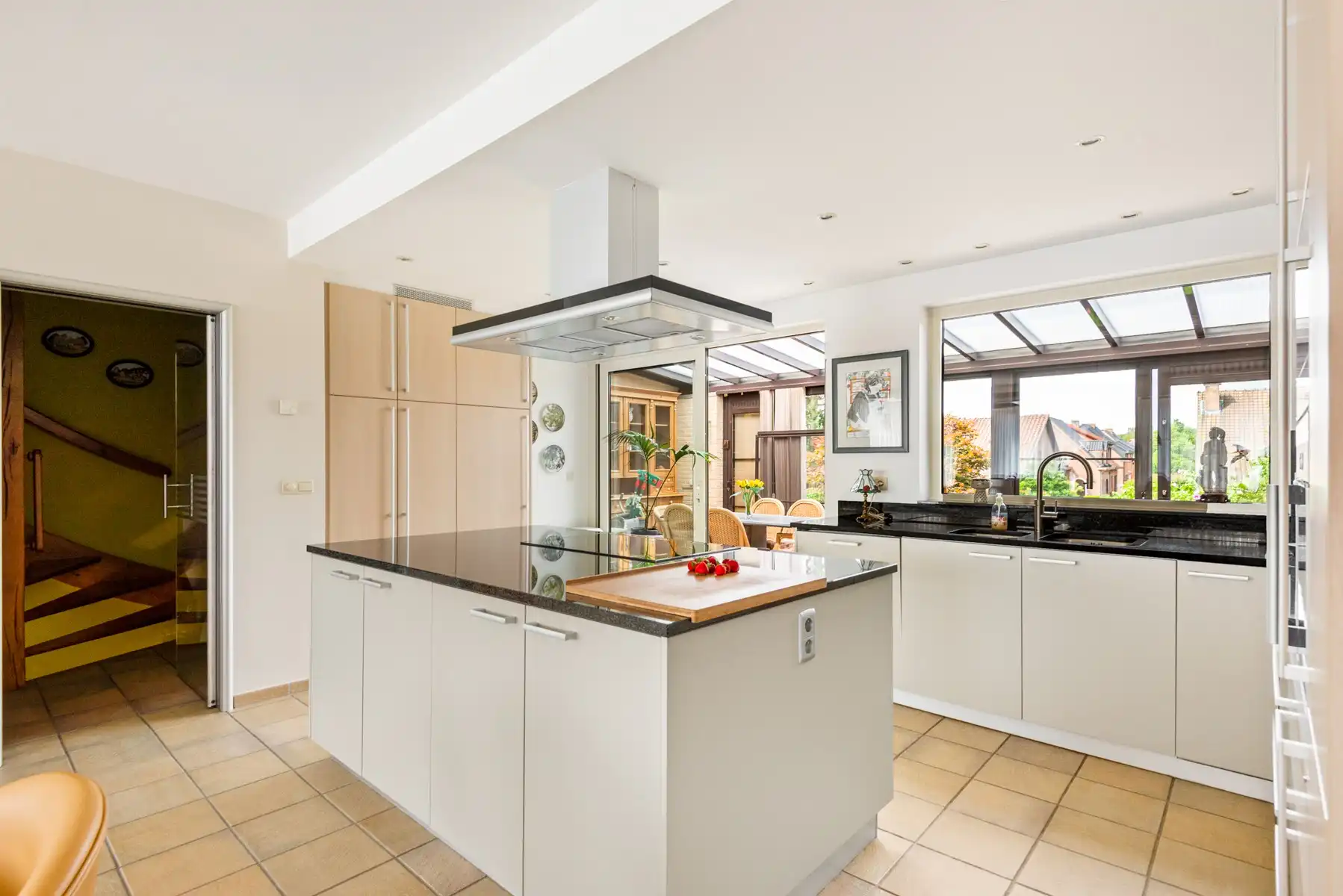 Ruime woning op toplocatie foto 11