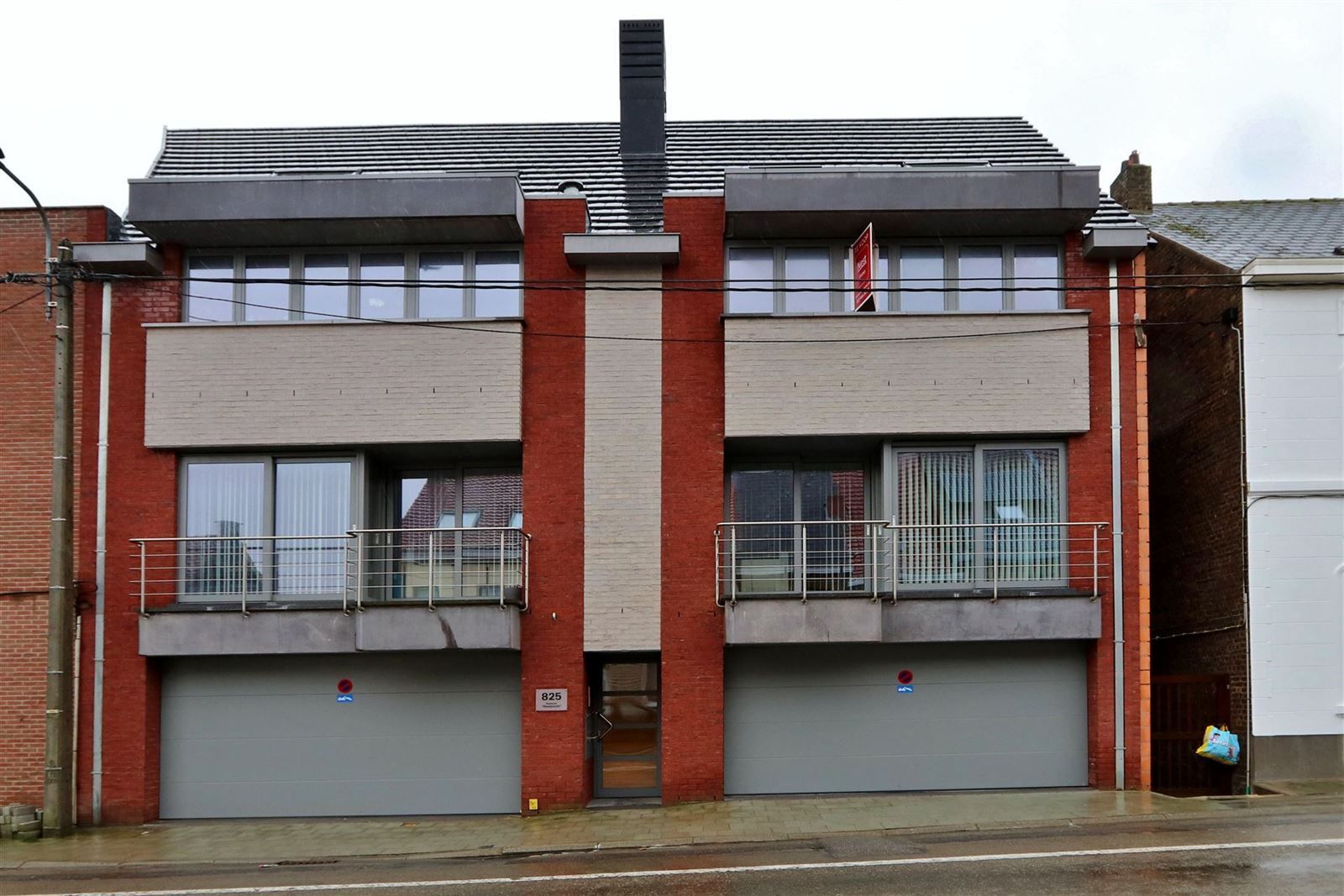 Ruim appartement met 2 slaapkamers en tuin foto 1