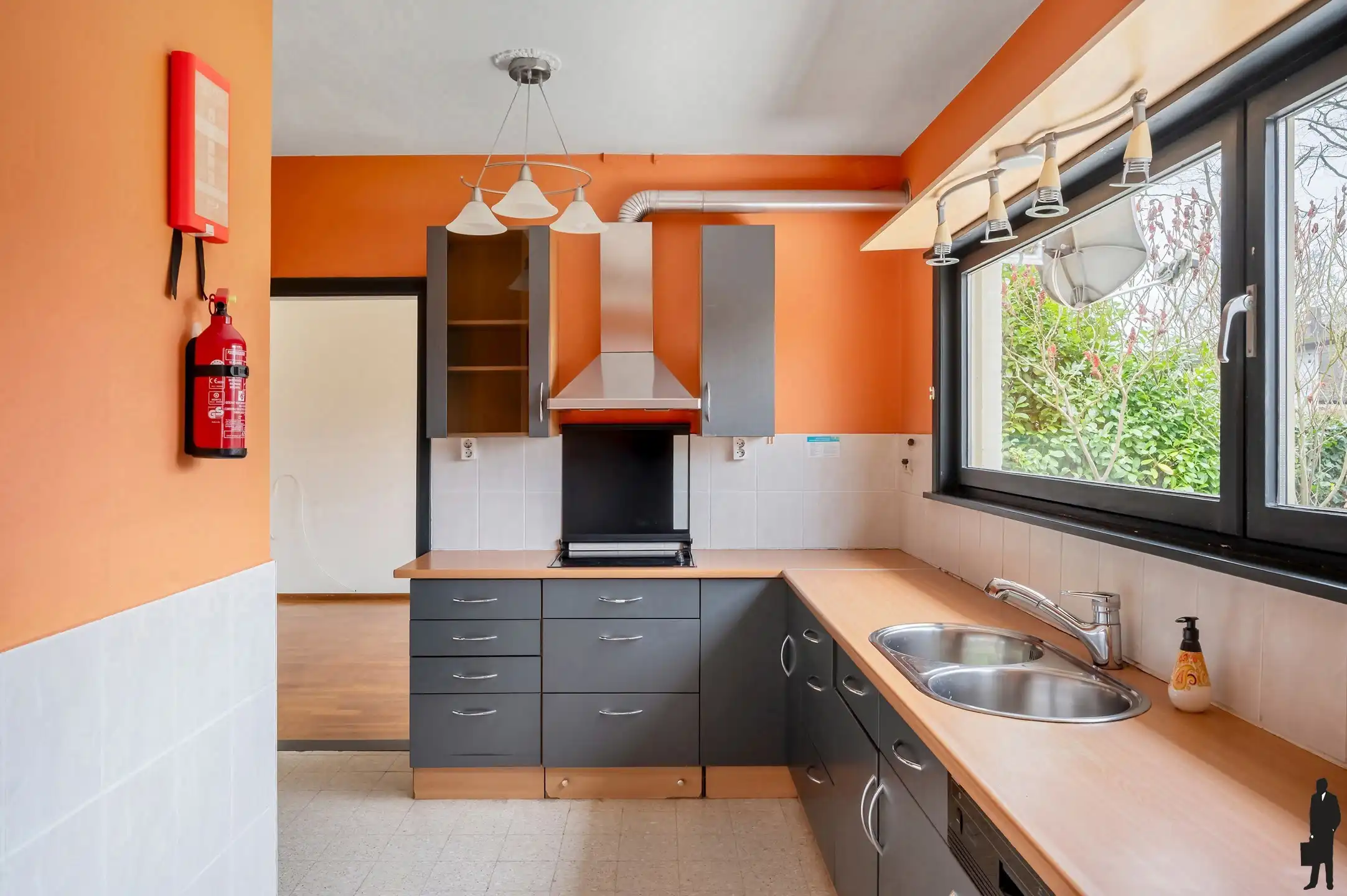 Charmante woning in een gegeerde buurt foto 7