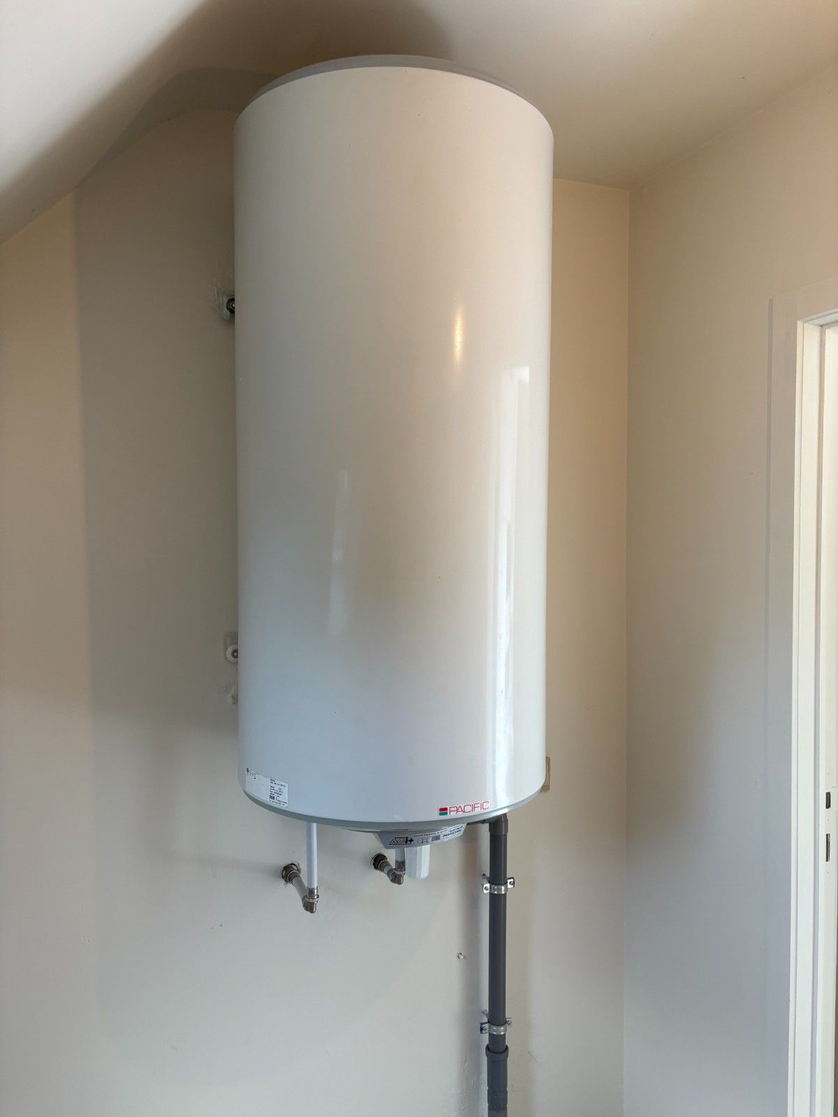 🌇 Stadse charme in Waregem – Appartement met ruimte en potentieel! foto 47