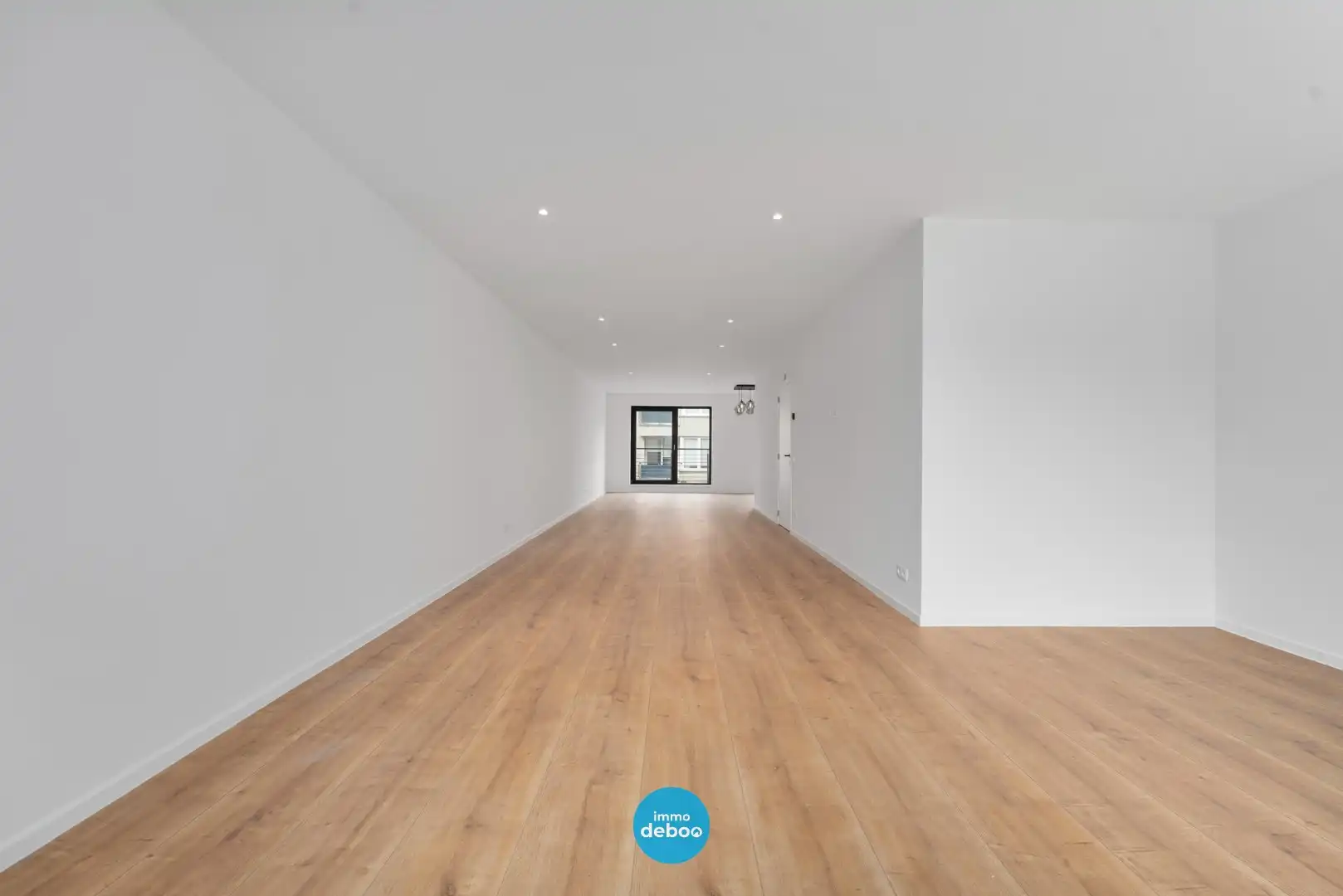 Instapklare bel-etagewoning van 260 m², volledig gerenoveerd in 2024, EPC B en zuidgerichte tuin nabij centrum en zee foto 21