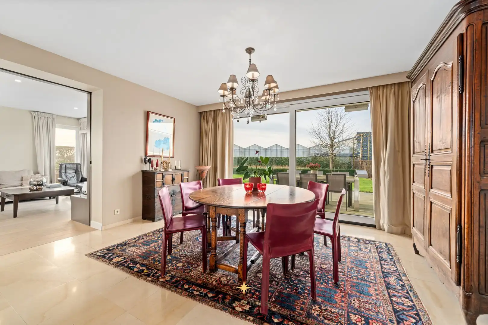 Prachtige villa met loods en serrecomplex op ± 2 HA te Laarne zonder bedrijfsovername foto 6