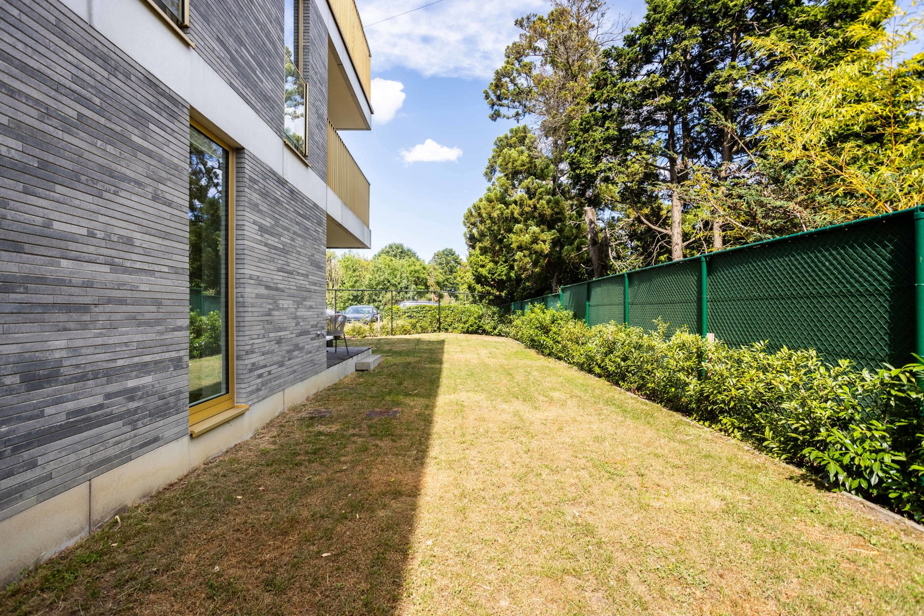 Ruim gelijkvloersappartement met hoogwaardige afwerking foto 20