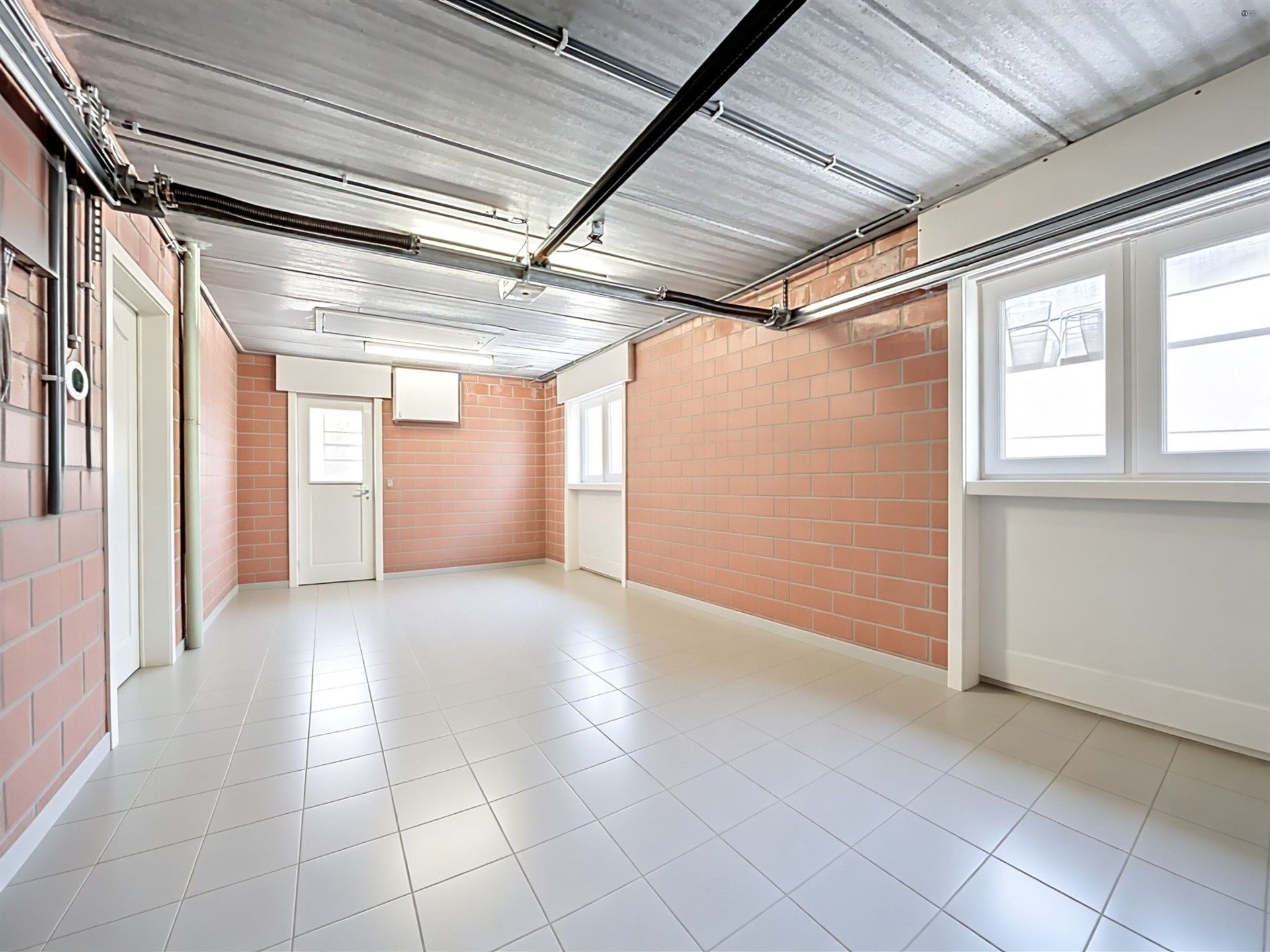 Open bebouwing met 3 slaapkamers en garage op perceel van 644m² foto 23