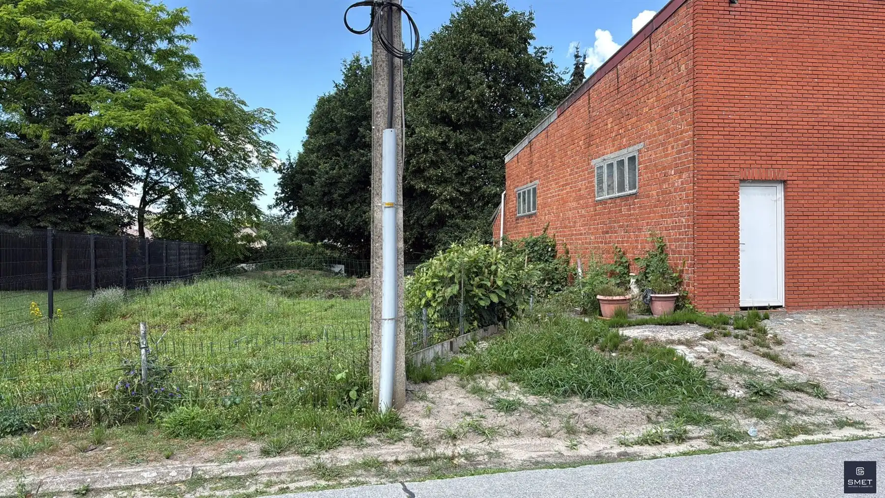 TE RENOVEREN WONING MET RUIME LOODS foto 6