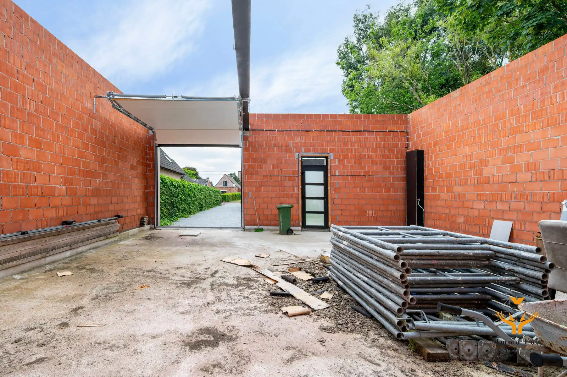 Ruime woning met magazijn  foto 26