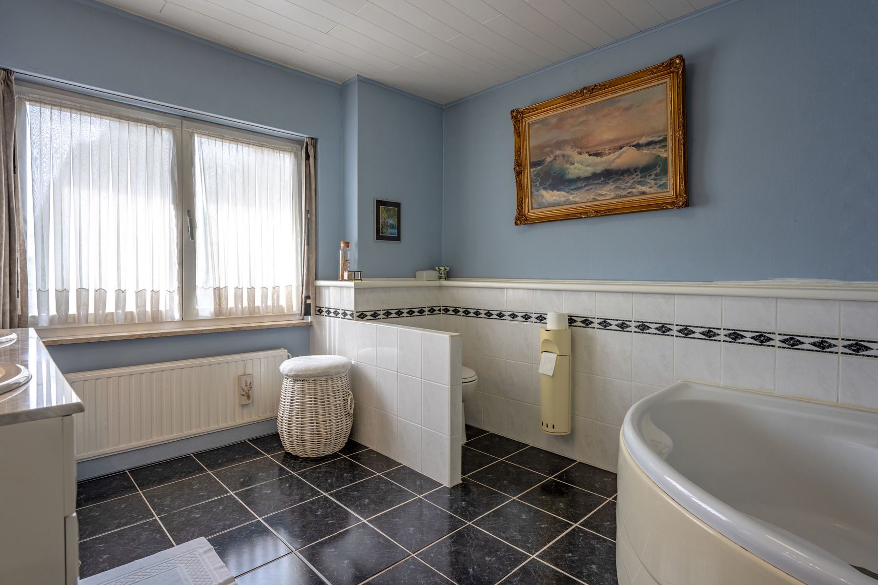 Instapklare woning met 5 slaapkamers, tuin, inpandige garage én dubbele garagebox foto 14