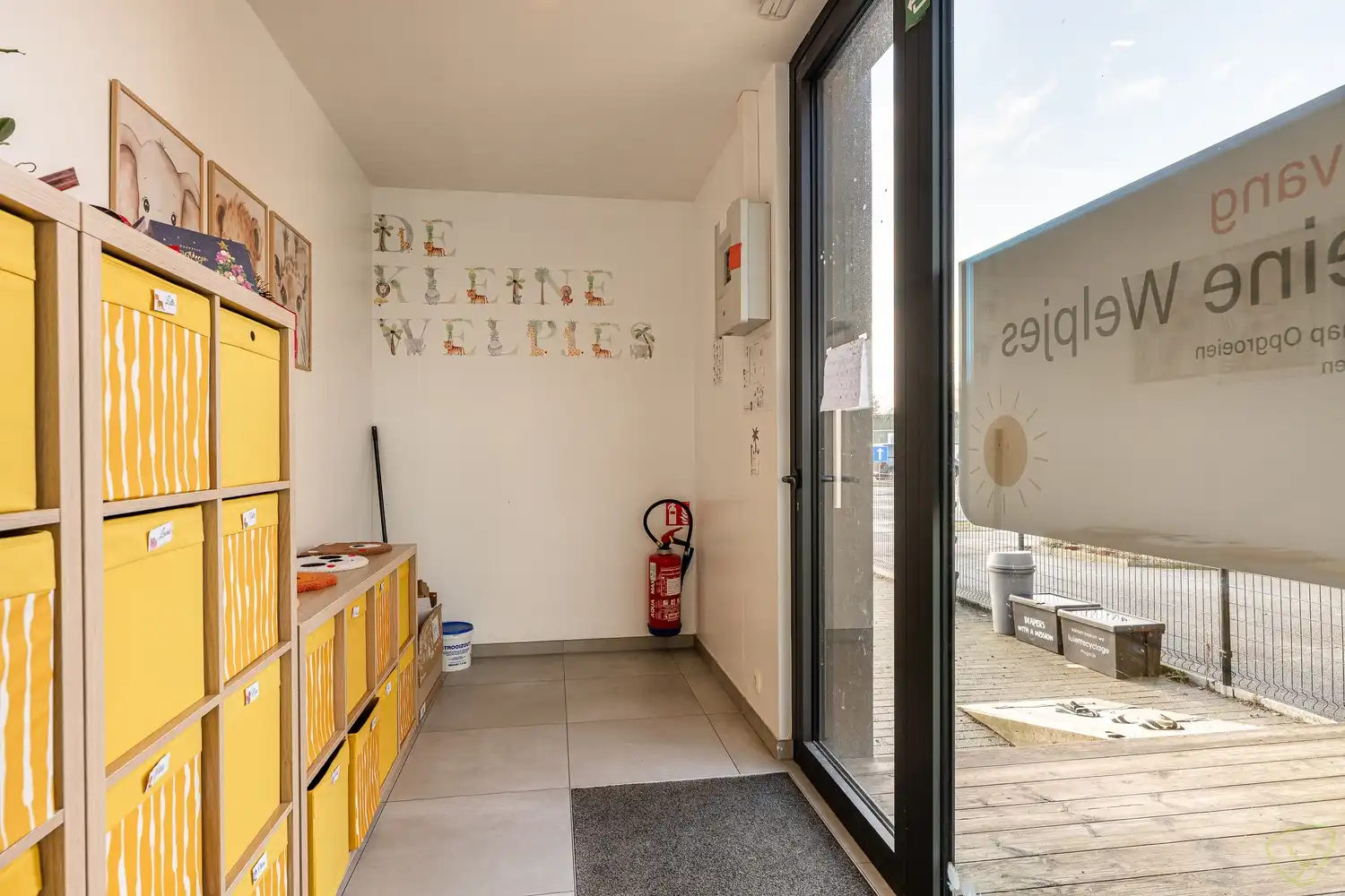 Vernieuwbouw woning met praktijkruimte op topligging met uitstekende zichtbaarheid in Evergem foto 21