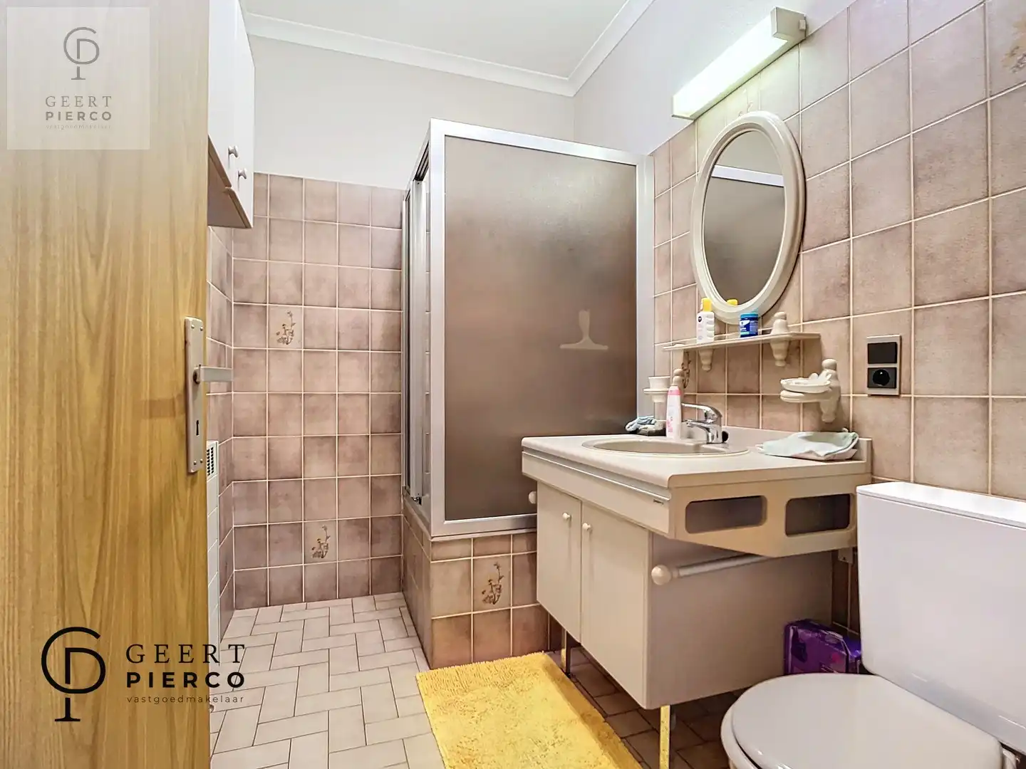 leuke bungalow met 3 slaapkamers in hartje Landen foto 21