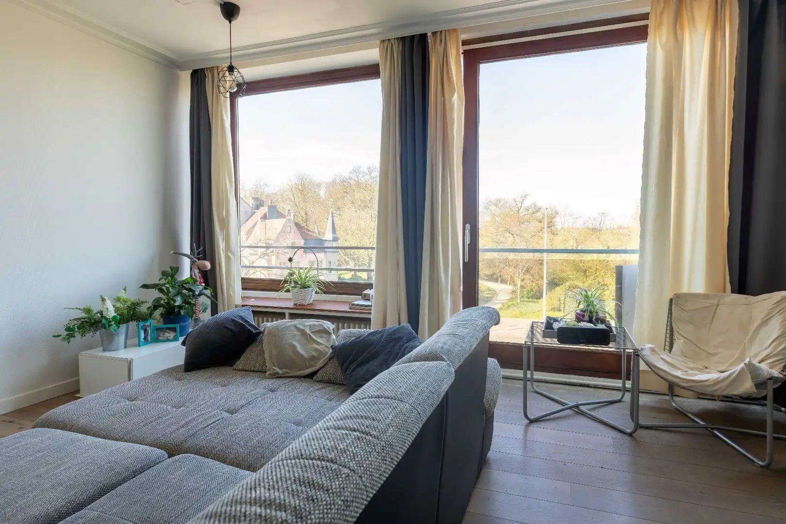 Puur Penthouse met groot dakterras en adembenemend uitzicht. foto {{pictureIndex}}