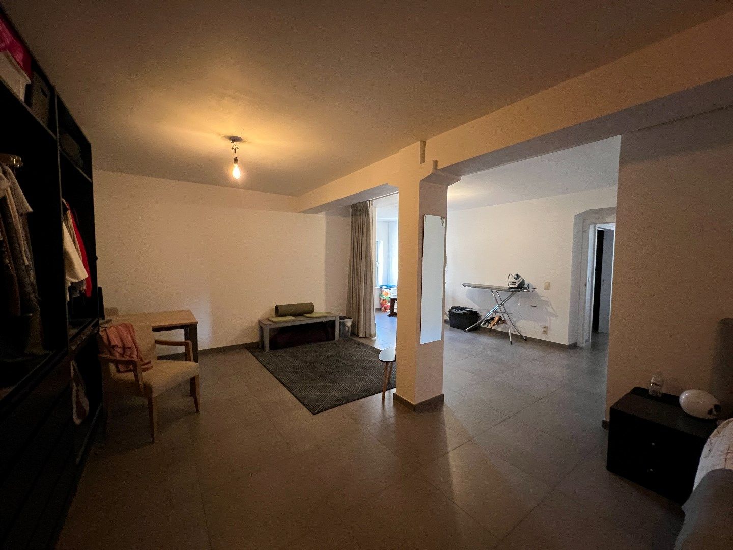 RUSTIG GELEGEN APPARTEMENT (228M²) IN HET CENTRUM VAN IEPER MET TERRAS foto 19