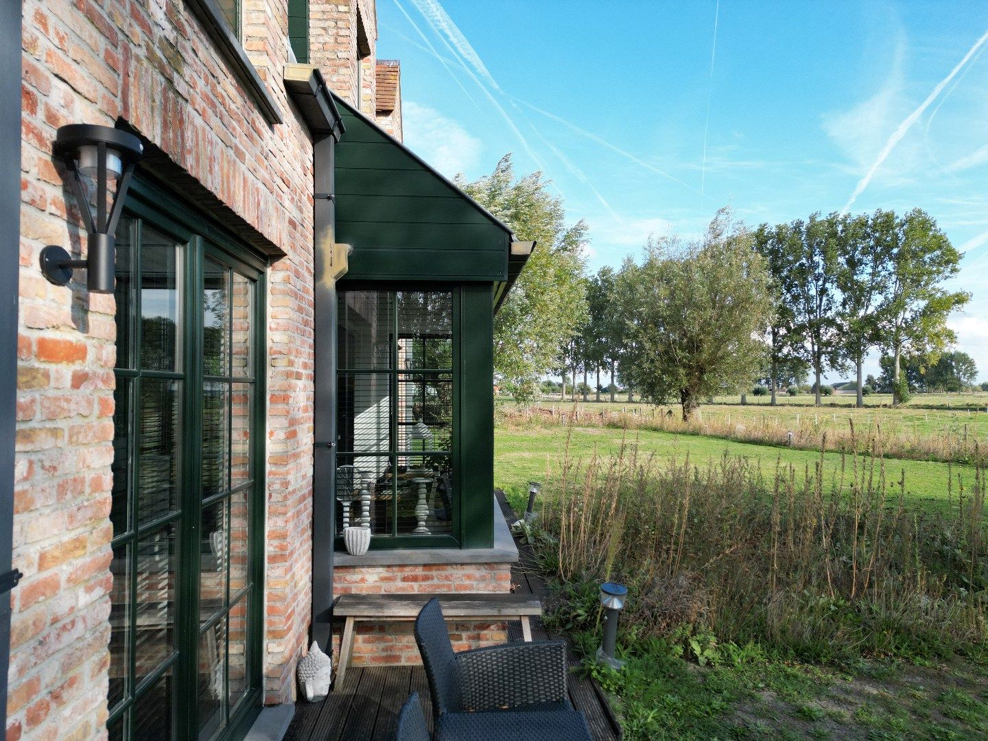 Ruim en modern wonen temidden van de polders foto 7