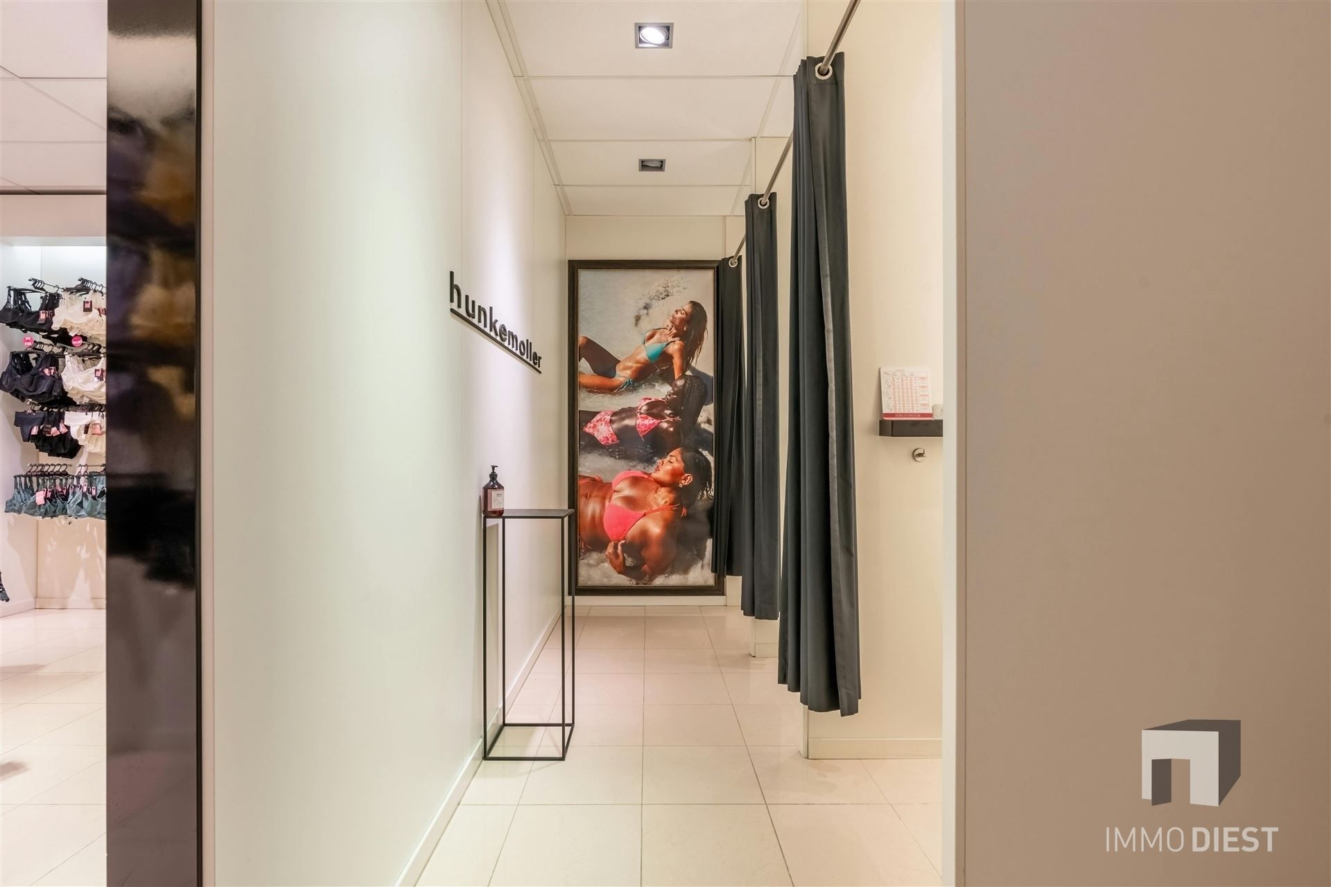 Opbrengstpand winkelcentrum van Diest (uitstekende verhuring) foto 9