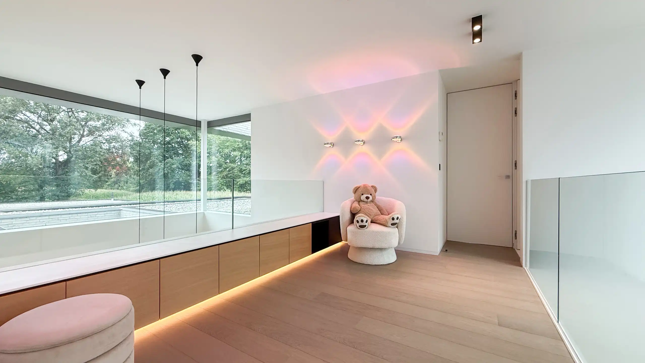 High-end instapklare woning met 4slpk, zwembad + terras! foto 22