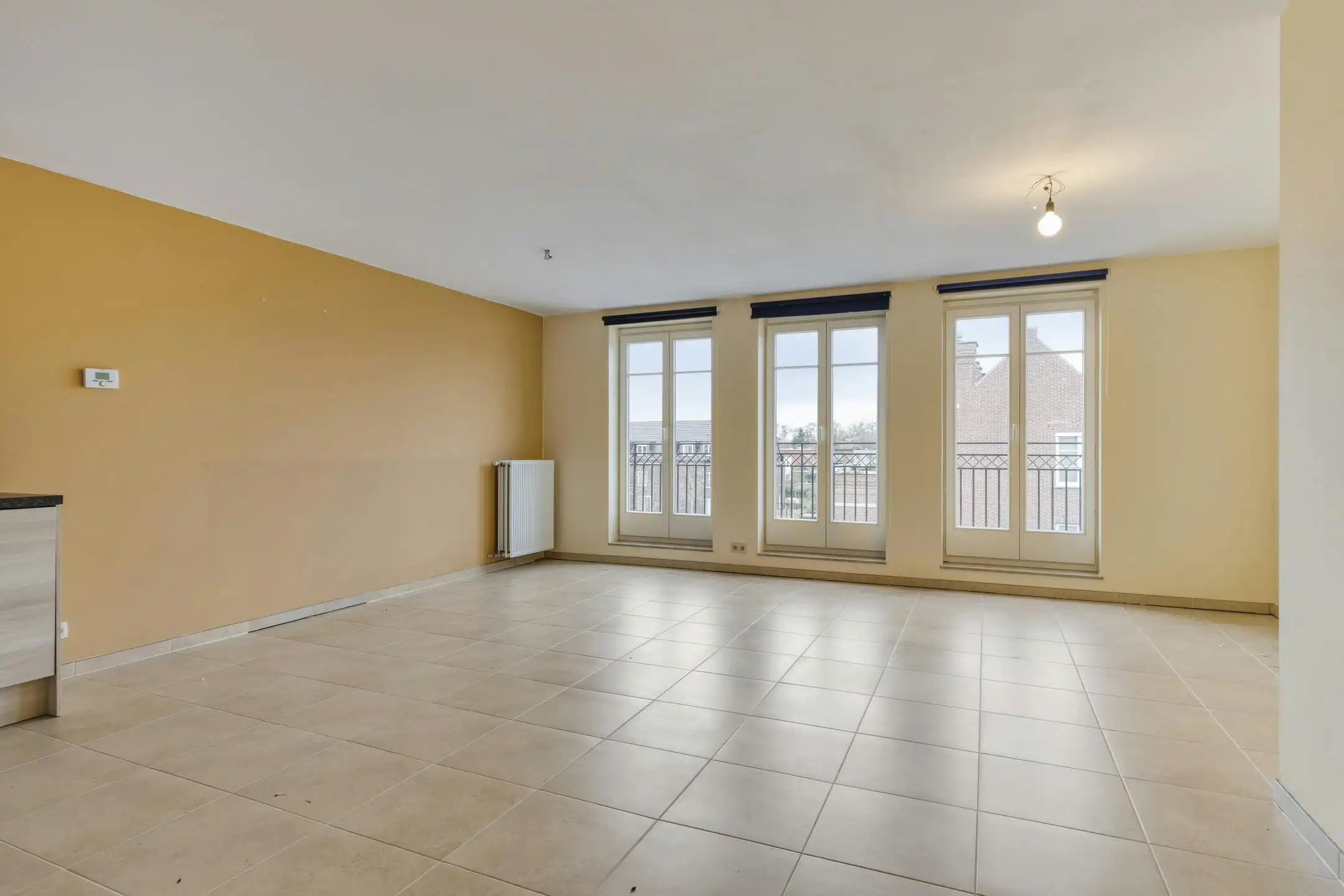 Appartement met 2 slaapkamers, terras en garage te koop in Edegem foto 4