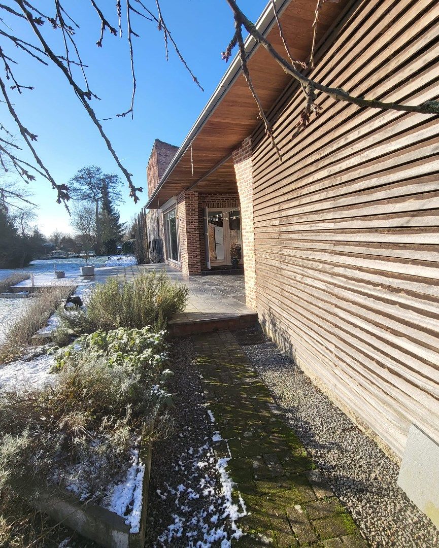 Never judge a book by it's cover... foto 24